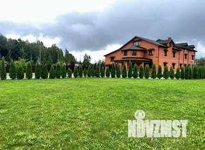 Дом 1450м², 3-этажный, на длительный срок,