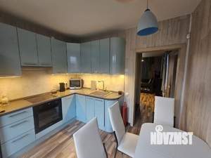 Дом 100м², 2-этажный, на длительный срок,