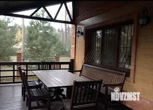 Дом 305м², 3-этажный, на длительный срок,