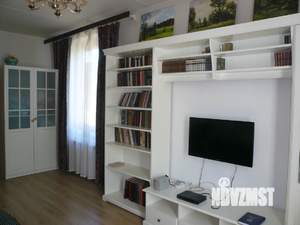 Дом 400м², 3-этажный, посуточно,