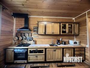 Коттедж 200м², 2-этажный, участок 15 сот.