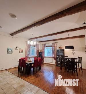 Коттедж 430м², 2-этажный, участок 35 сот.