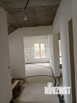 Дом 215м², 2-этажный, участок 12 сот.