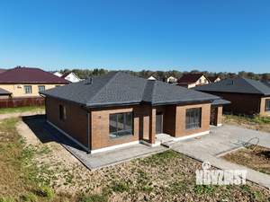 Дом 176м², 1-этажный, участок 10 сот.