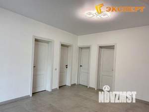 Дом 273м², 2-этажный, участок 11 сот.