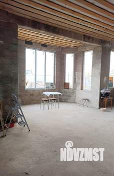 Дом 180м², 2-этажный, участок 9 сот.