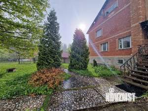 Дом 350м², 3-этажный, участок 35 сот.