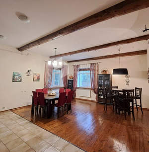 Дом 430м², 3-этажный, участок 35 сот.