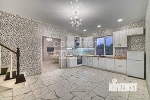 Дом 168м², 2-этажный, участок 9 сот.