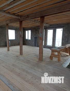 Дом 180м², 2-этажный, участок 9 сот.