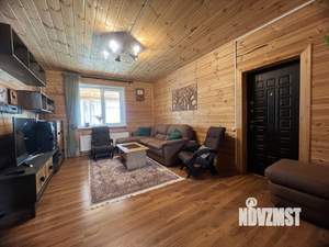 Коттедж 200м², 2-этажный, участок 15 сот.