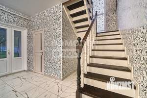 Дом 168м², 2-этажный, участок 9 сот.