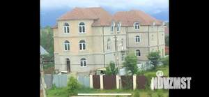 Дом 549м², 3-этажный, участок 8 сот.