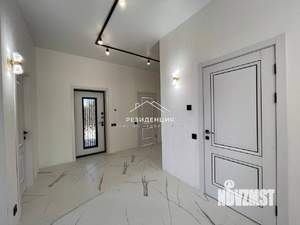 Дом 250м², 2-этажный, участок 15 сот.