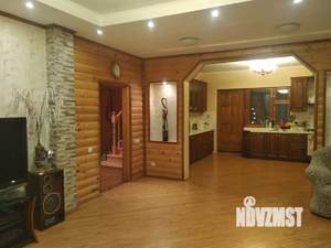 Коттедж 240м², 2-этажный, на длительный срок, 