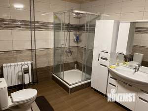 Коттедж 233м², 2-этажный, на длительный срок, 