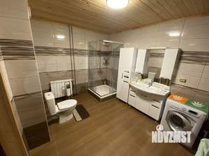 Коттедж 233м², 2-этажный, на длительный срок, 