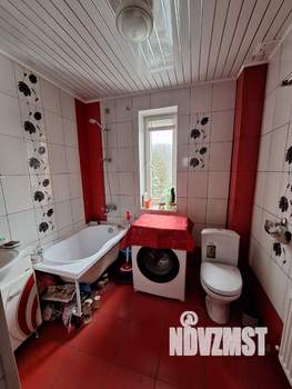 Дом 140м², 2-этажный, участок 10 сот.  