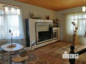 Дом 220м², 2-этажный, участок 24 сот.  