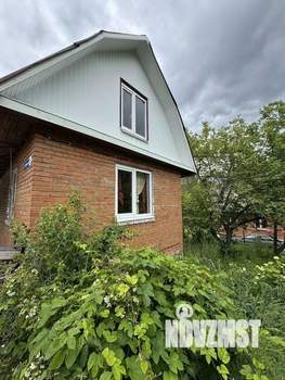 Дом 40м², 2-этажный, участок 6 сот.  