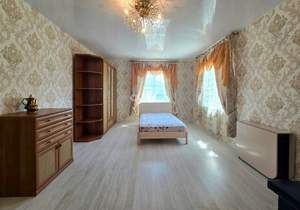 Дом 400м², 3-этажный, участок 13 сот.  