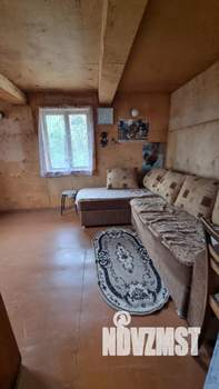 Дом 40м², 2-этажный, участок 6 сот.  
