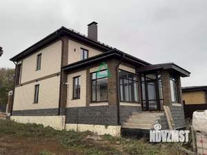 Коттедж 200м², 2-этажный, участок 12 сот.  