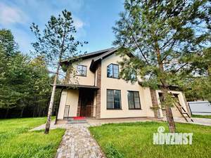 Дом 280м², 2-этажный, участок 12 сот.  