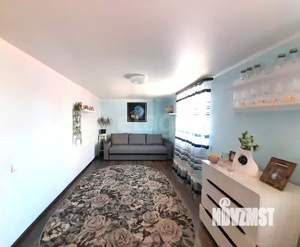 Дом 72м², 2-этажный, участок 6 сот.  