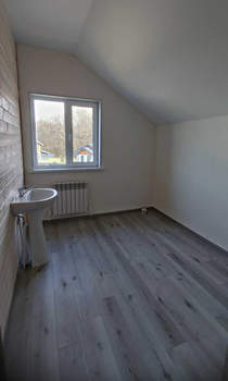 Дом 150м², 2-этажный, участок 10 сот.  