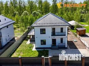 Дом 210м², 2-этажный, участок 15 сот.  