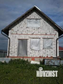 Дом 140м², 2-этажный, участок 10 сот.  