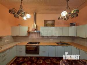 Дом 460м², 2-этажный, участок 10 сот.  