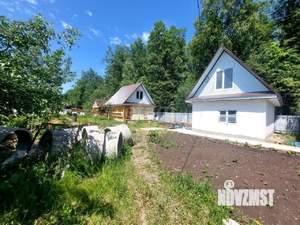 Дом 50м², 2-этажный, участок 6 сот.  