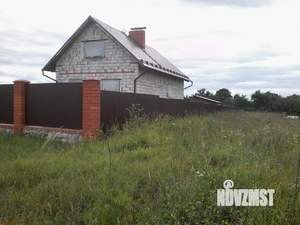Дом 140м², 2-этажный, участок 10 сот.  