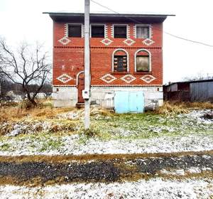 Дом 96м², 2-этажный, участок 10 сот.  