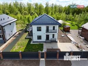 Дом 210м², 2-этажный, участок 15 сот.  