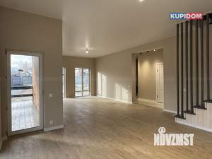 Дом 145м², 2-этажный, участок 10 сот.  