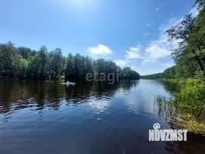 Дом 50м², 2-этажный, участок 6 сот.  