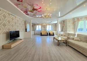 Дом 400м², 3-этажный, участок 13 сот.  