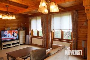 Коттедж 211м², 2-этажный, участок 25 сот.  