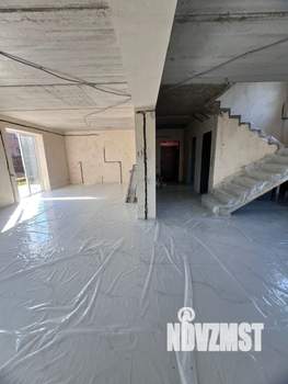 Дом 160м², 2-этажный, участок 6 сот.  