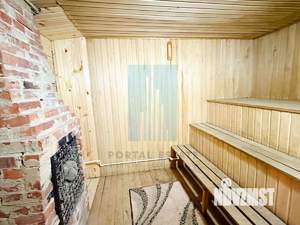 Дом 320м², 3-этажный, участок 25 сот.  
