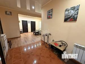 Дом 225м², 2-этажный, участок 6 сот.  