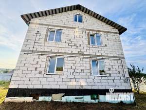 Дом 300м², 2-этажный, участок 15 сот.  