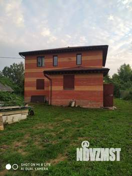 Дом 200м², 2-этажный, участок 20 сот.  