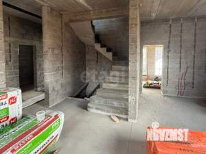 Дом 250м², 2-этажный, участок 16 сот.  