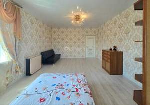 Дом 400м², 3-этажный, участок 13 сот.  