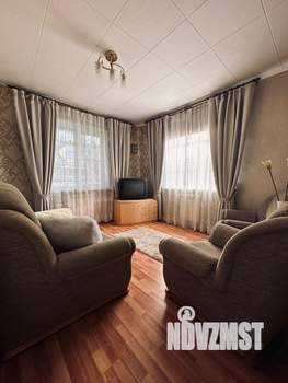 Дом 300м², 2-этажный, участок 15 сот.  