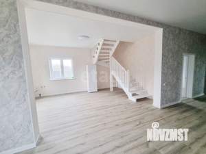 Дом 175м², 2-этажный, участок 6 сот.  